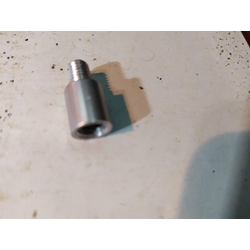 ADAPTADOR ANODO TRMO AGUA, DE METRICA 8 HEMBRA A METRICA 6 MACHO,   5030100806 - Imagen 1