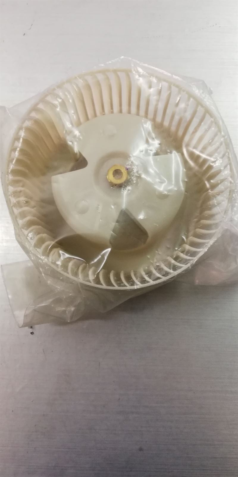 ASPAS TURBINA ANTERIOR SECADORA AEG, ELECTROLUX, ZANUSSI, RECAMBIO ORIGINAL, EJE 6 MM, DIAMETRO 148 MM, ANCHO 68 MM,  50237805002 - Imagen 3