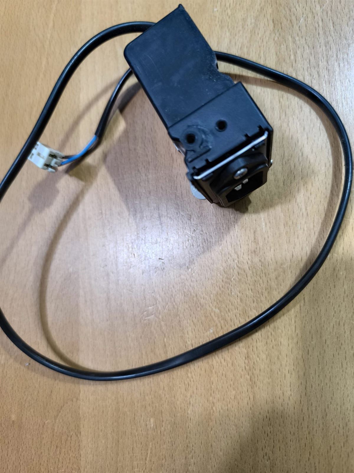 BASE ENCHUFE ALIMENTACION CAMPANA AEG, ELECTROLUX, CON CABLE DE SALIDA, 50272586004 - Imagen 2