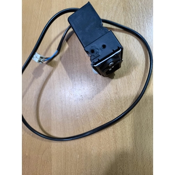 BASE ENCHUFE ALIMENTACION CAMPANA AEG, ELECTROLUX, CON CABLE DE SALIDA, 50272586004 - Imagen 2