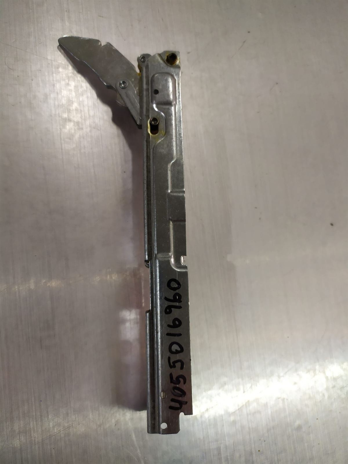 BISAGRA PUERTA HORNO IZQUIERDA DERECHA, ELECTROLUX, JUNO, ZANUSSI, IKEA, FAURE, IEE,   3870770033 - Imagen 1