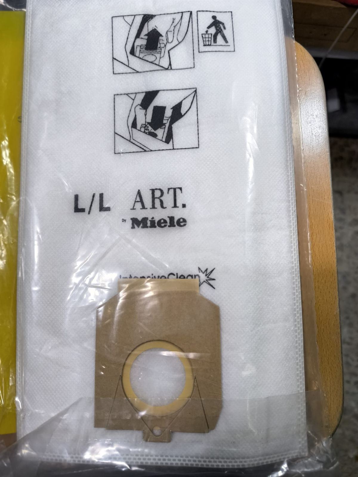 BOLSA ASPIRADOR MIELE, PAQUETE 5 BOLSAS SINTETICAS, CARTON 75MM, DIAMETRO 42MM, RECANBIO ALTERNATIVO, S920 - Imagen 2