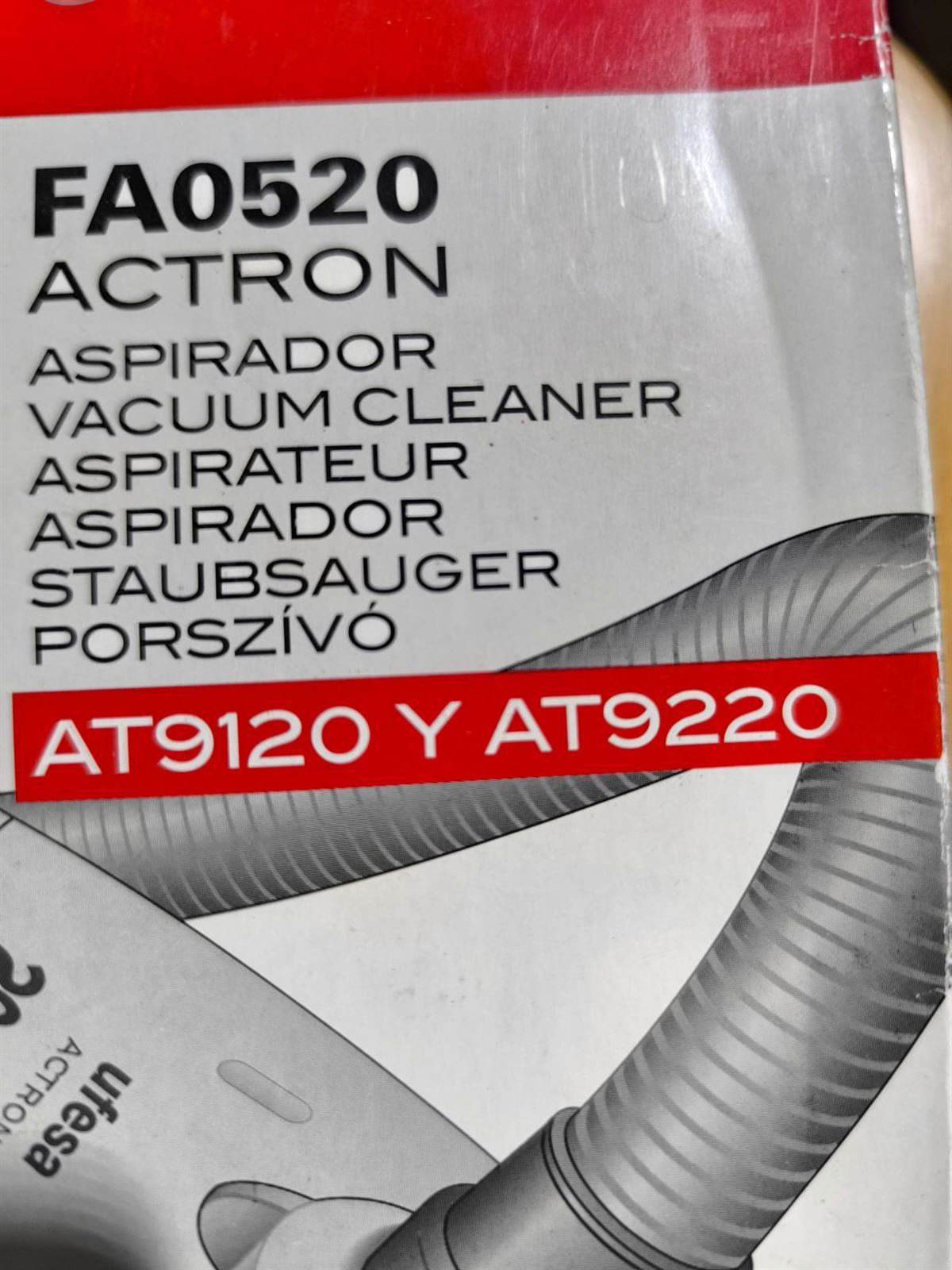 BOLSA ASPIRADOR UFESA ACTRON, AT9120, AT9220, CAJA 5 BOLSAS+2FILTROS HEPA Y ESPUMA, FA0520 - Imagen 1