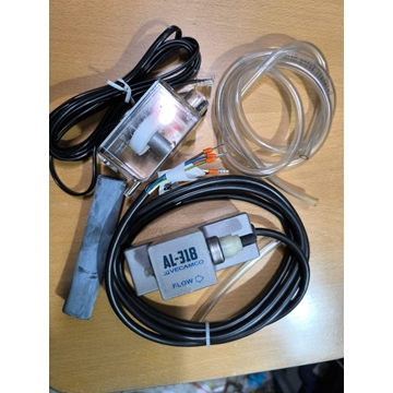 BOMBA CONDESADOS AIRE ACONDICIONADO, BOMBA CON FLOTADOR ARRANCADOR, ALTURA BOMBEO 20 METROS, CAUDAL 8 L/H, 220V,  13UN20 - Imagen 1