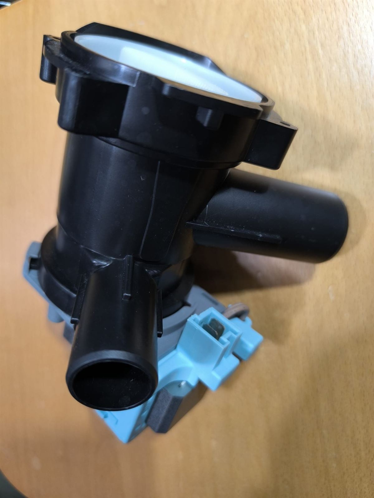 BOMBA DESAGUE LAVADORA BOSCH, BALAY, ASPIRACION 30MM, SALIDA 24MM, TUBO PRESOSTATO 8,5MM, 3 TORNILLOS, 3 TUBOS, 481236018477 - Imagen 2