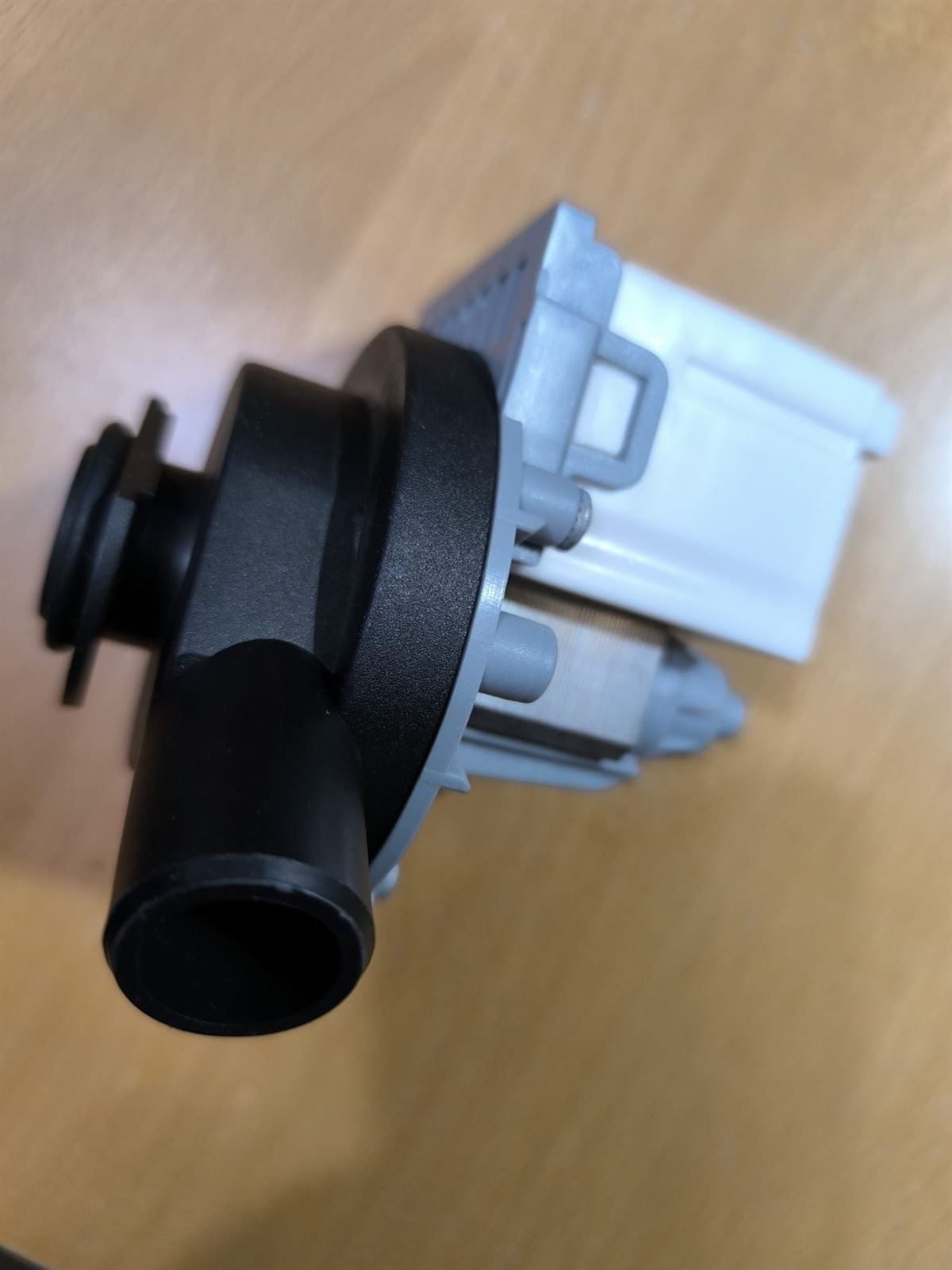 BOMBA DESAGUE LAVAVAJILLAS ELECTROLUX, AEG, ZANUSSI, RECAMBIO ORIGINAL, 1520758507 - Imagen 1