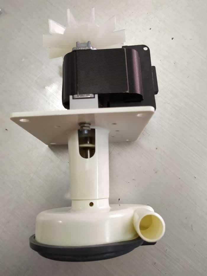 BOMBA FABRICADOR CUBITOS ITV, DP20-30 35W 230V 50/60Hz salida ø 17mm L 85mm,  500223 - Imagen 1