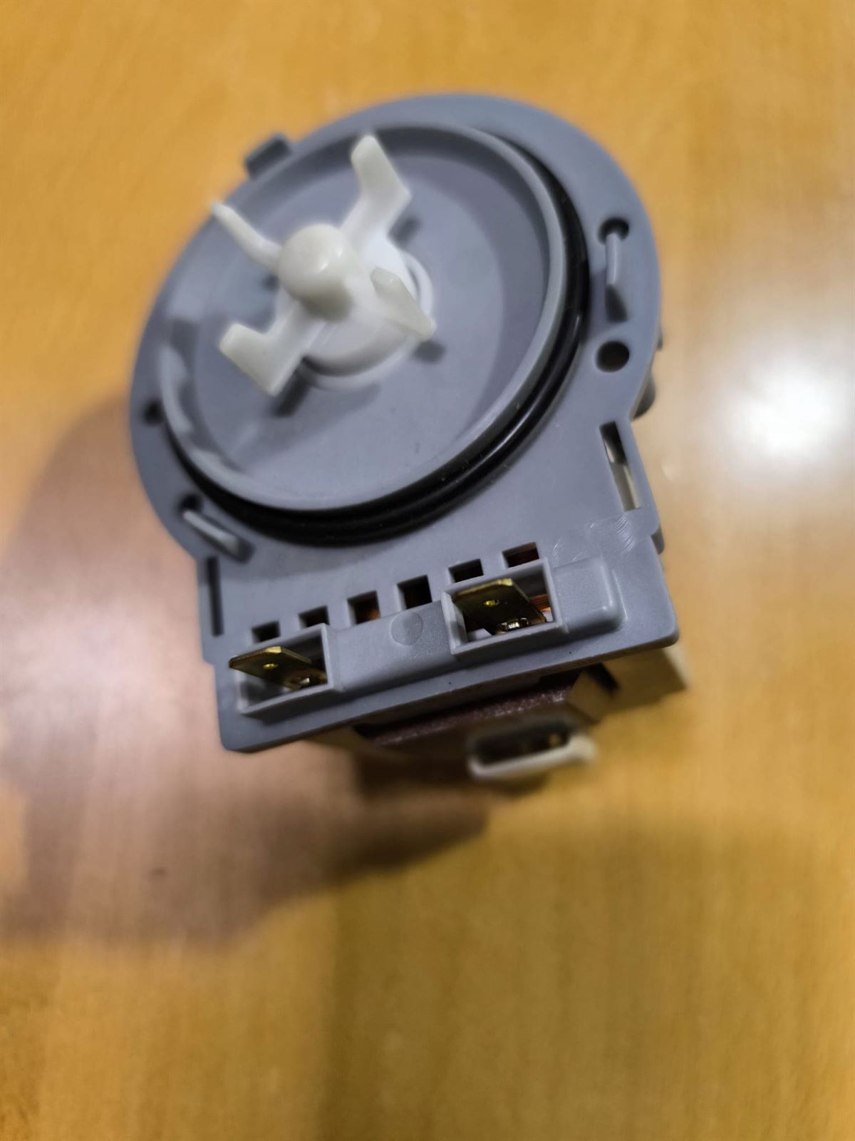 BOMBA RECIRCULACON LAVADORA ELECTROLUX, AEG, ZANUSSI, RECAMBIO ORIGINAL, 1320156118 - Imagen 1