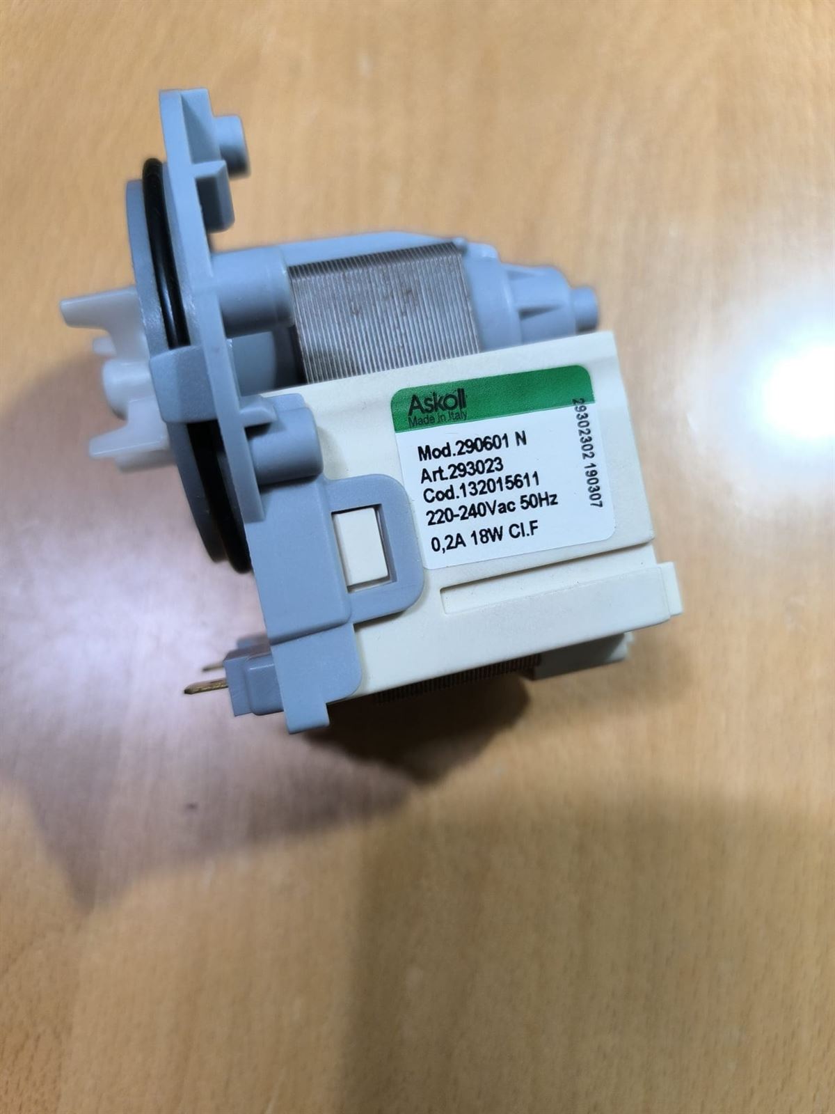 BOMBA RECIRCULACON LAVADORA ELECTROLUX, AEG, ZANUSSI, RECAMBIO ORIGINAL, 1320156118 - Imagen 2