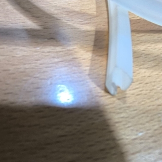 BURLETE TAPA EMBASADORA, 5,5 X 8,5 MM, 1 METRO DE LARGO, MATERIAL SILICONA,  099011 - Imagen 2