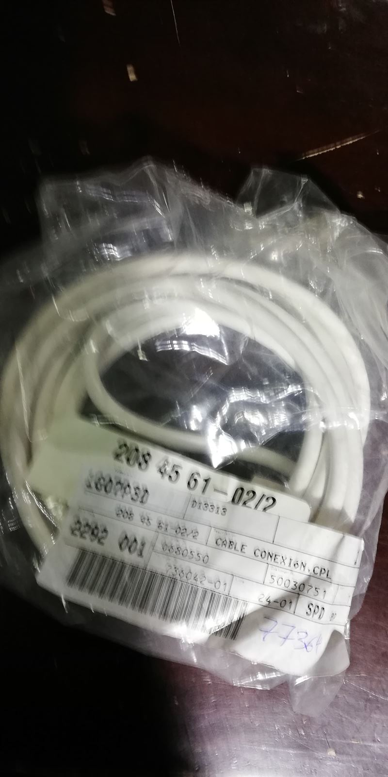 CABLE ALIMENTACION CONGELADOR VERTICAL, ZANUSSI, ELECTROLUX, AEG, RECAMBIO ORIGINAL, 2600MM, 2084561022 - Imagen 1