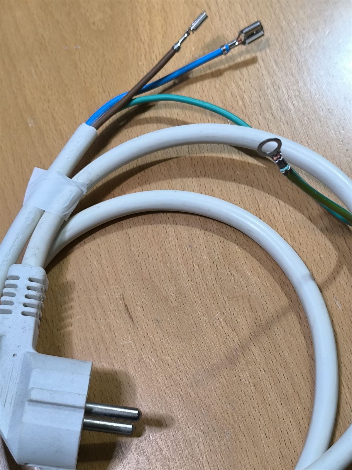 CABLE ALIMENTACION HORNO, LAVADORA, LAVAVAJILLAS, 16A, 250V, 3 HILOS COBRE 2,5MM, LARGO 950 MM, TERMINALES FASTON, 1250003109 - Imagen 2