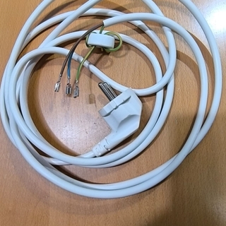 CABLE ENTRADA CORRIENTE FRIGORIFICO, CON BOBINA PARA ELIMINAR FRECUENCIAS/INTERFERENCIAS, LARGO 2600MM, 3 HILOS COBRE, MANGUERA FLEXIBLE, 2084561022 - Imagen 1