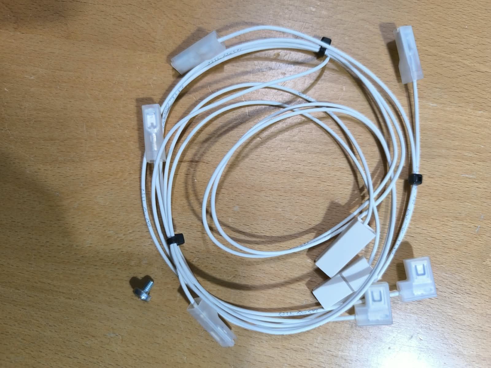 CALENTADOR JUNKERS CABLES PARA TERMOSTATO, 130 ºC, 8755005371 - Imagen 1