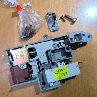 CIERRE PUERTA ELECTROLUX, AEG, ZANUSSI,  4729901779 - Imagen 1