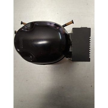 COMPRESOR FRIGORIFICO 12 VOLTIOS, con arrancador, R134A, QDZH35G - Imagen 2