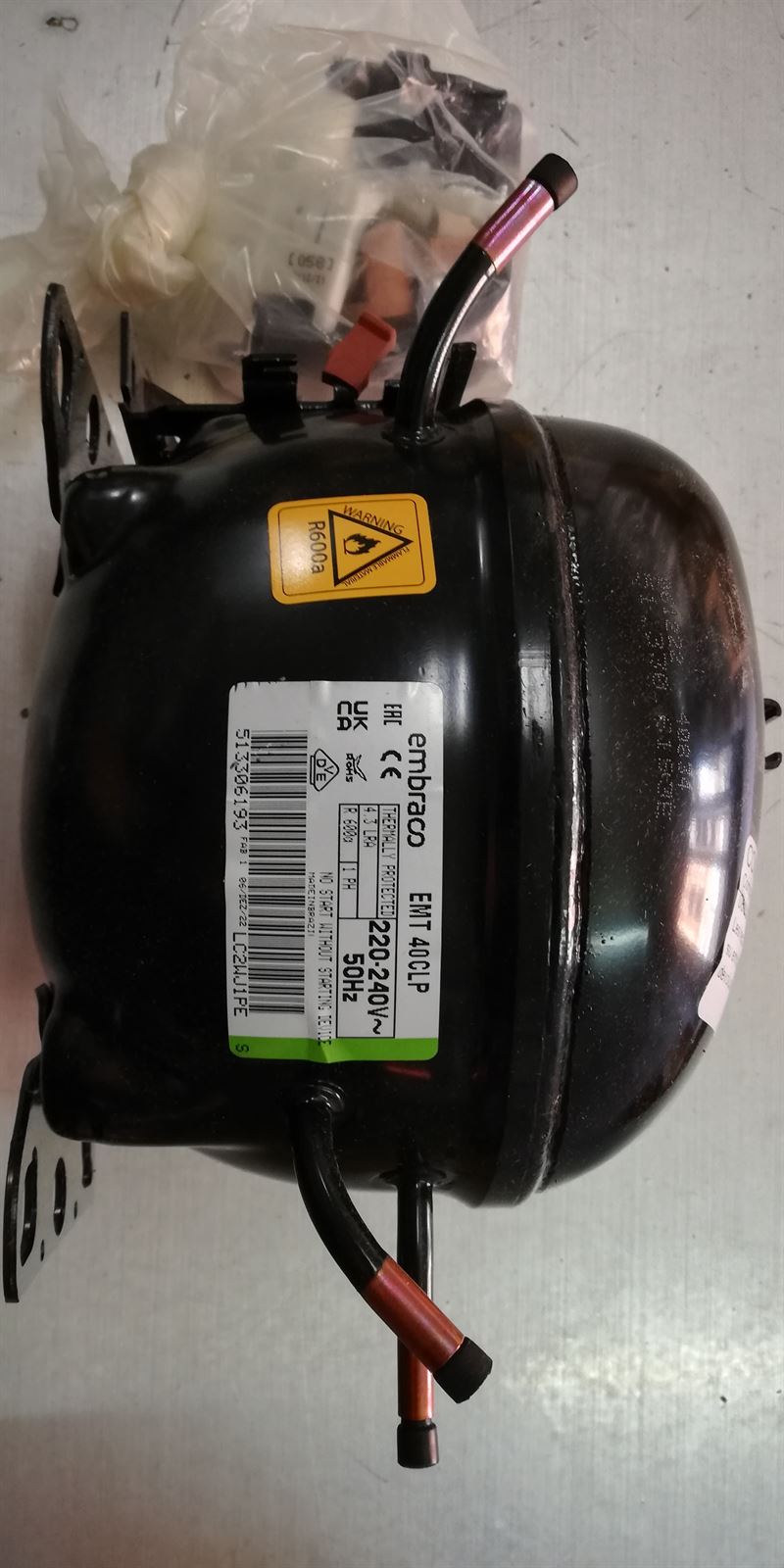 COMPRESOR FRIGORIFICO BAJA PRESION R600, 1/8 CV, 220V, EMT40CL, -35ºc,  6550024002 - Imagen 2
