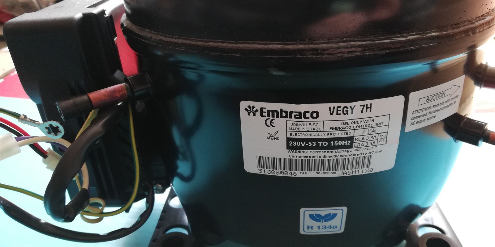 COMPRESOR FRIGORIFICO INVERTER ELECTROLUX, AEG, ZANUSSI, CON ARRANCADOR, R134, 1/3 CV, EMBRACO, 220v, 150Hz, 53039183099 - Imagen 3