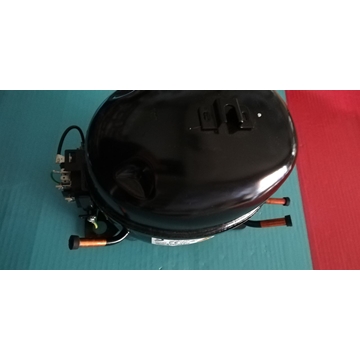 COMPRESOR FRIGORIFICO, R600, 1/4 CV, 220V, 50 HERCIOS, CON ARRANCADOR,  LC100CY - Imagen 1