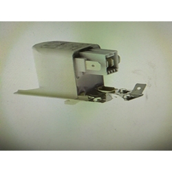 CONDENSADOR ANTIPARASITARIO BOSCH, BALAY, RECAMBIO ORIGINAL, 00623688 - Imagen 1