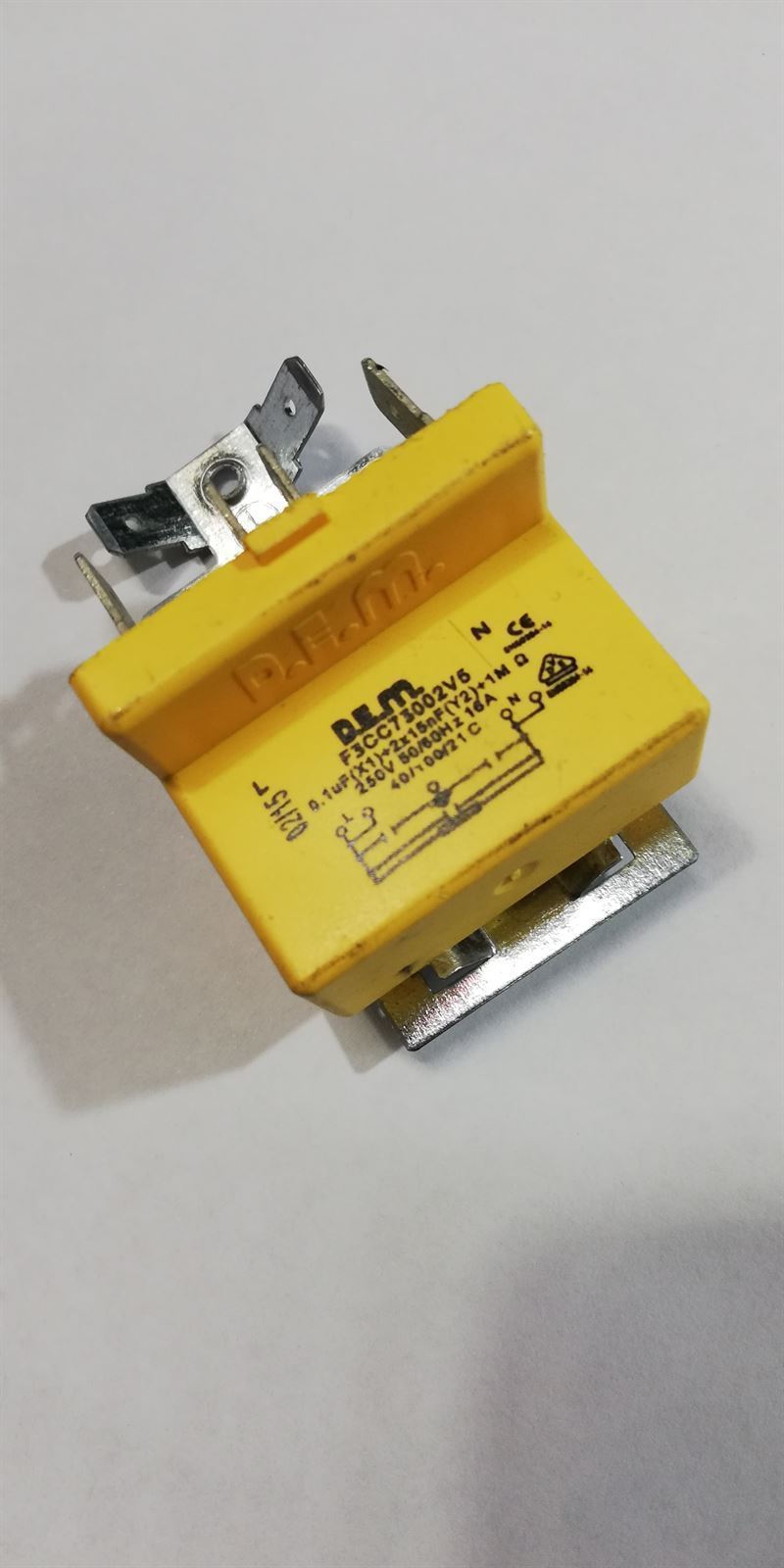 CONDENSADOR LAVADORA antiparasitario, Fagor,Edesa, alternativo, 0,1nF, 2X15nF, 250V, 16A,  12FA0007 - Imagen 2