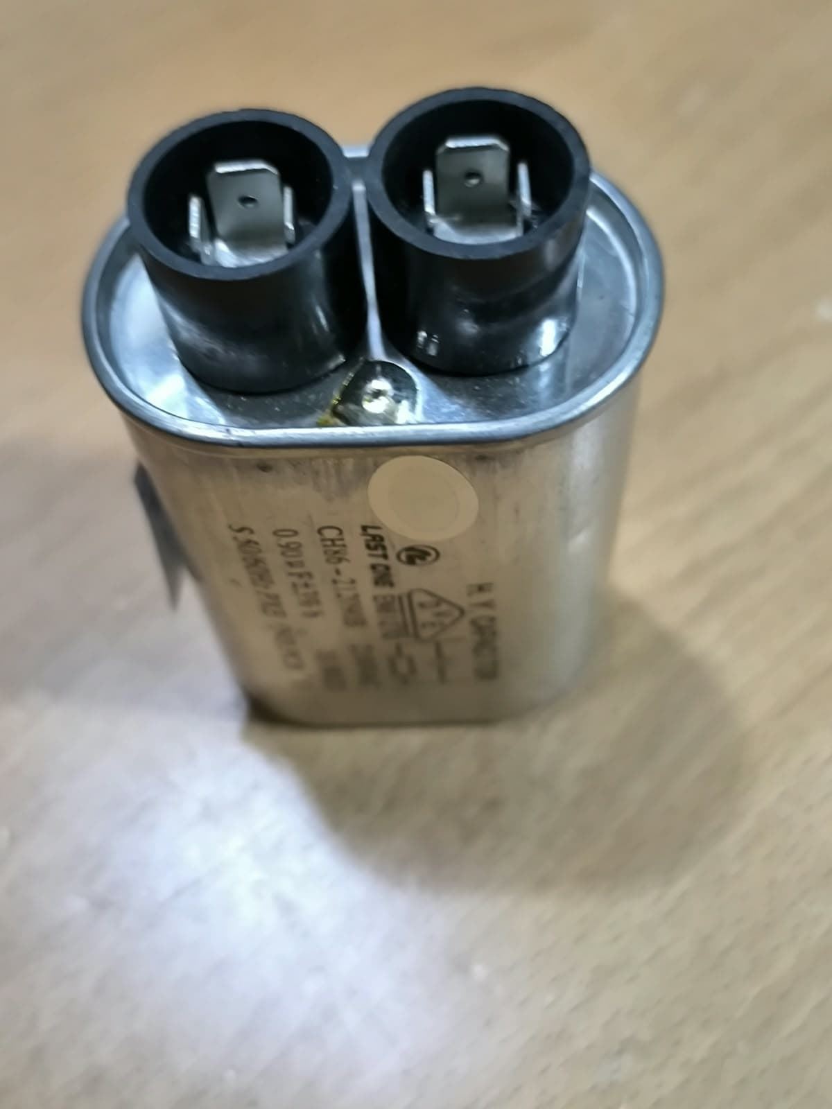 CONDENSADOR MICROONDAS, 0,9 MICROFARADIOS, 2100 VAC, RM-CP612 - Imagen 3