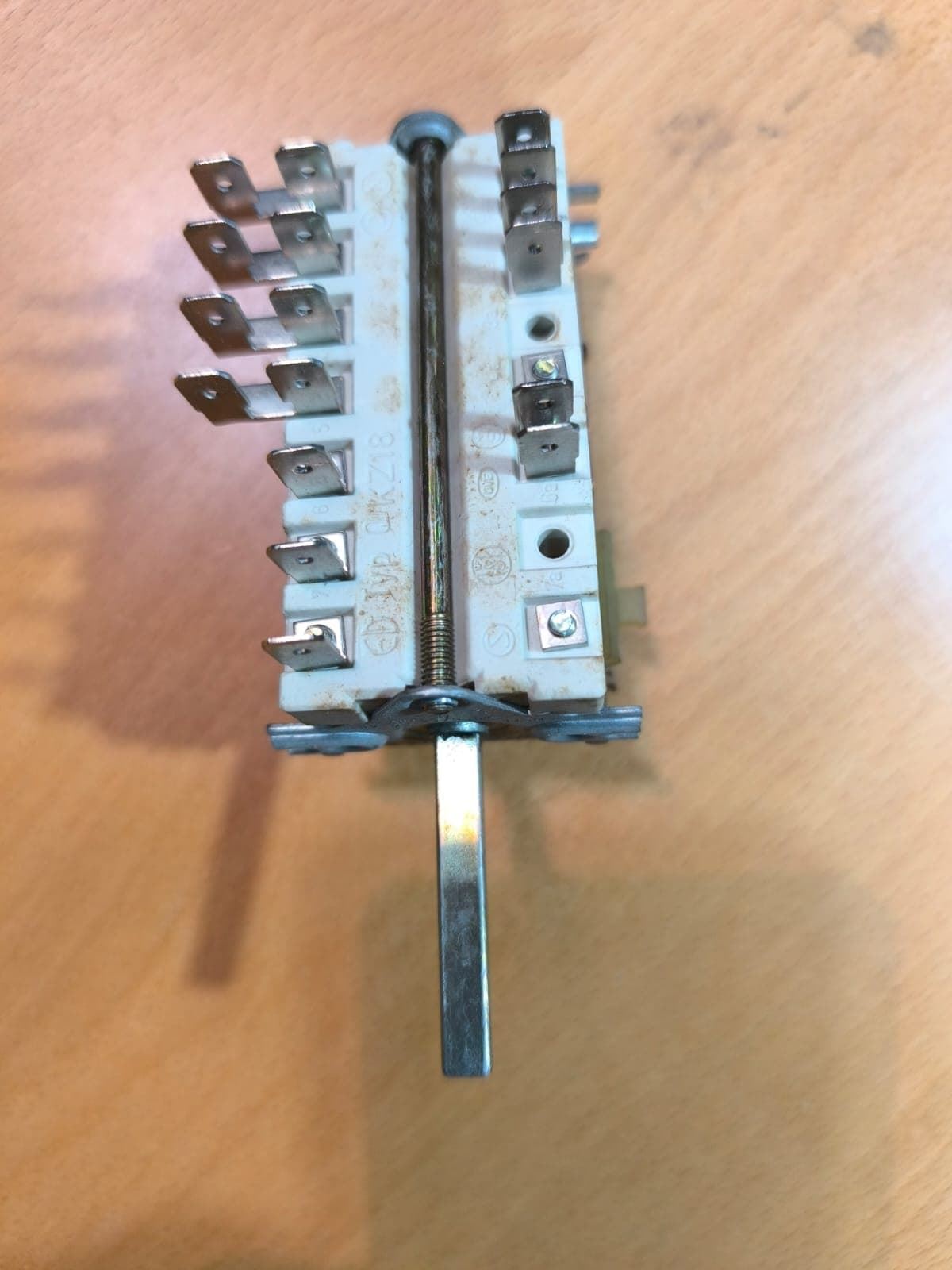 CONMUTADOR INTERRUPTOR POSICIONES, SELECTOR POSICIONES, HORNO AEG,  8996610731201 - Imagen 2