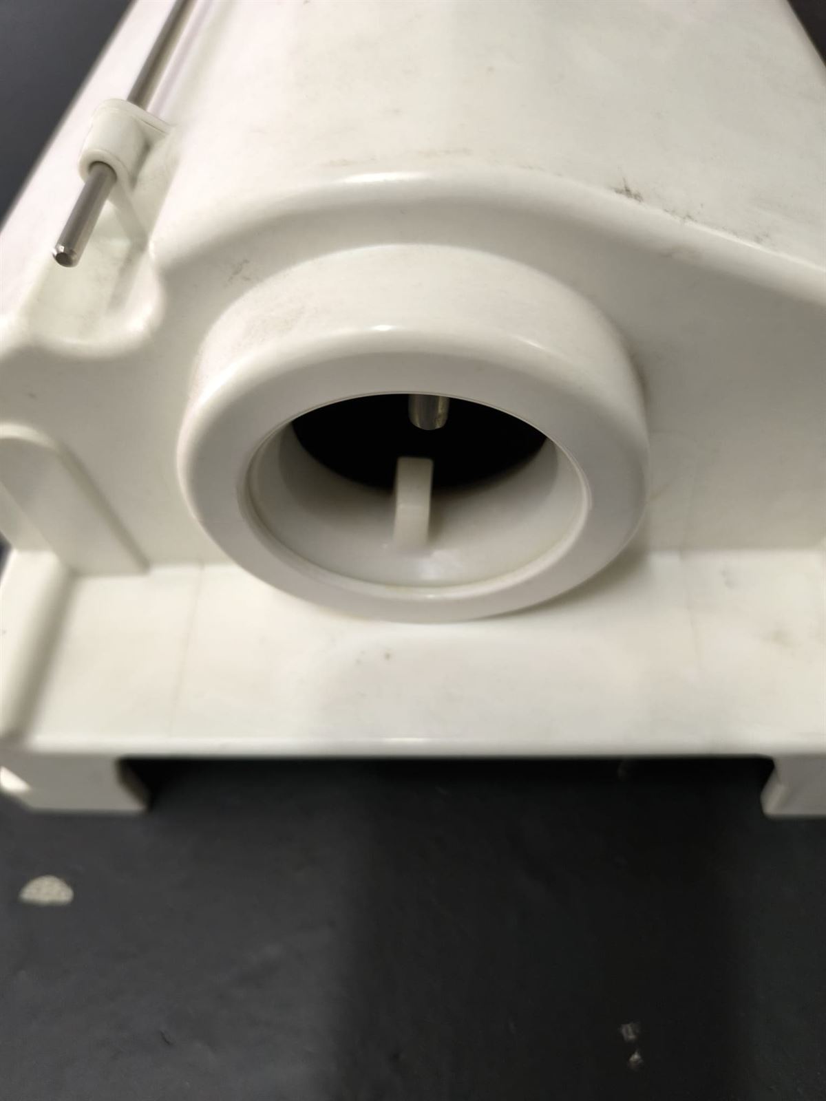 CONTENEDOR DE HIELO FRIGORIFICO AEG, ELECTROLUX, EUFG28810X, A92860GNB0,  2084931035 - Imagen 3