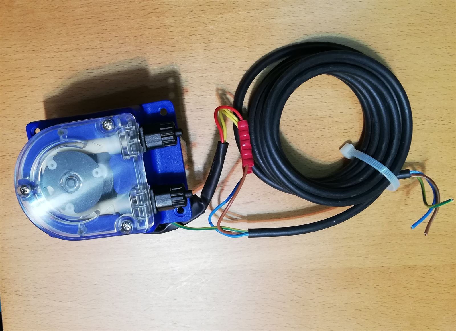 DOSIFICADOR DETERGENTE PERISTALTICO LAVAVAJILLAS, DE EMPOTRAR / INTERNO, 2.5L/h 230V,  A.V2481 - Imagen 1