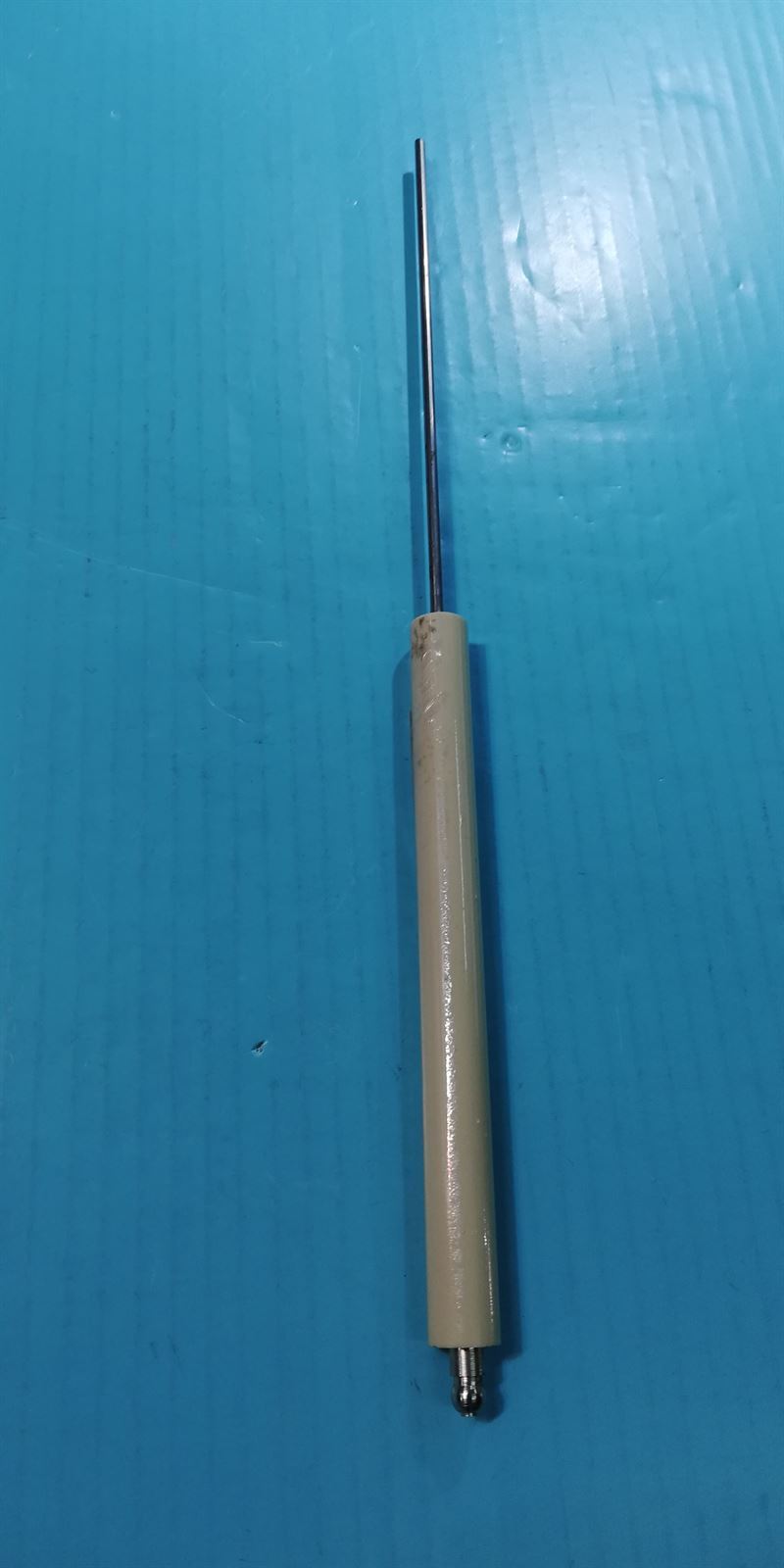ELECTRODO QUEMADOR GASOIL, LARGO TOTAL315MM, LARGO AISLANTE 150MM, LARGO ELECTRODO 150MM, DIAMETRO CONEXION 6MM, ELECTRODO 3 MM, Q56 - Imagen 1