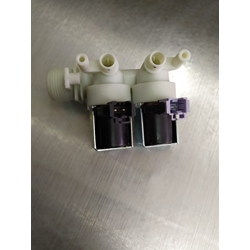 ELECTROVALVULA 2 VIAS INDESIT ENTRADA 3/4 SALIDA 10 MM  90º,   220 V,  C00110333,   482000022813 - Imagen 1