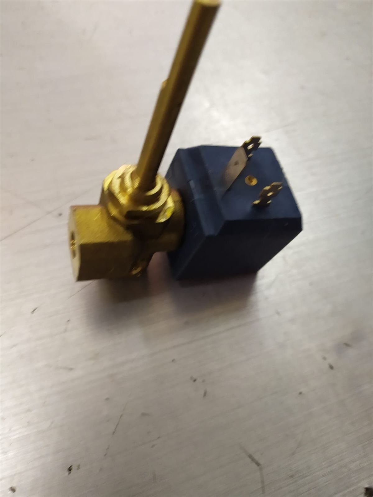 ELECTROVALVULA VAPORETA, 230V, 17W, TA120ºC, TF150º, 4,5 BAR, EJE 50MM,     4001331 - Imagen 3