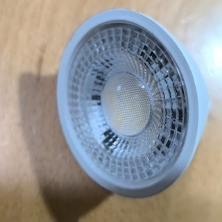 FOCO LED, 2 PINES, 12V, 5W, CD / AC, CORRIENTE CONTINUA Y CORRIENTE ALTERNA, DIAMETRO 50MM, ALTO 44MM, GU5.3 - Imagen 2