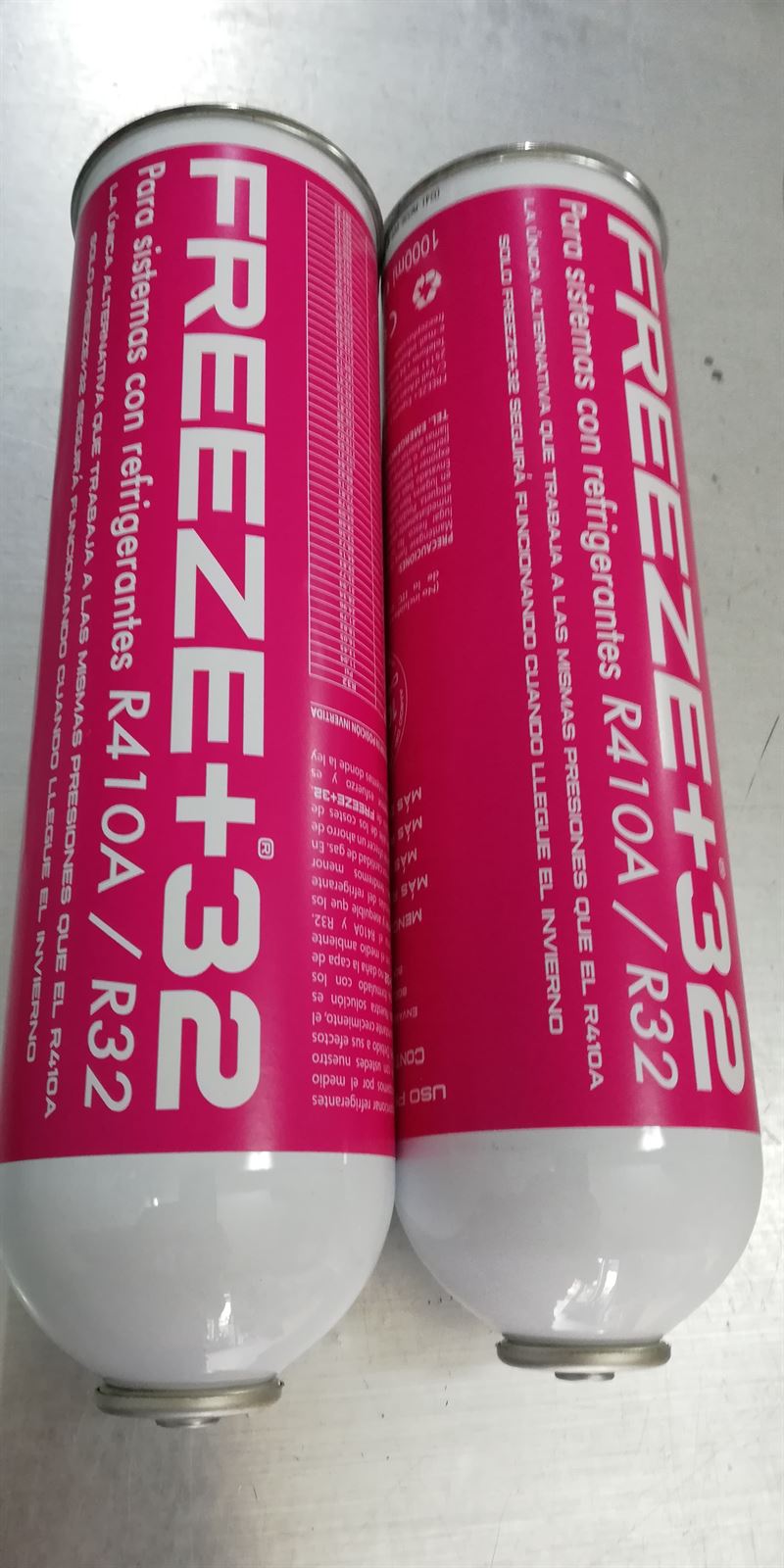 GAS REFRIGERANTE FREEZE+32, R410A, R32, 350 GRAMOS, 1000 MILILITROS, 2 UNIDADES, 6750010002 - Imagen 1