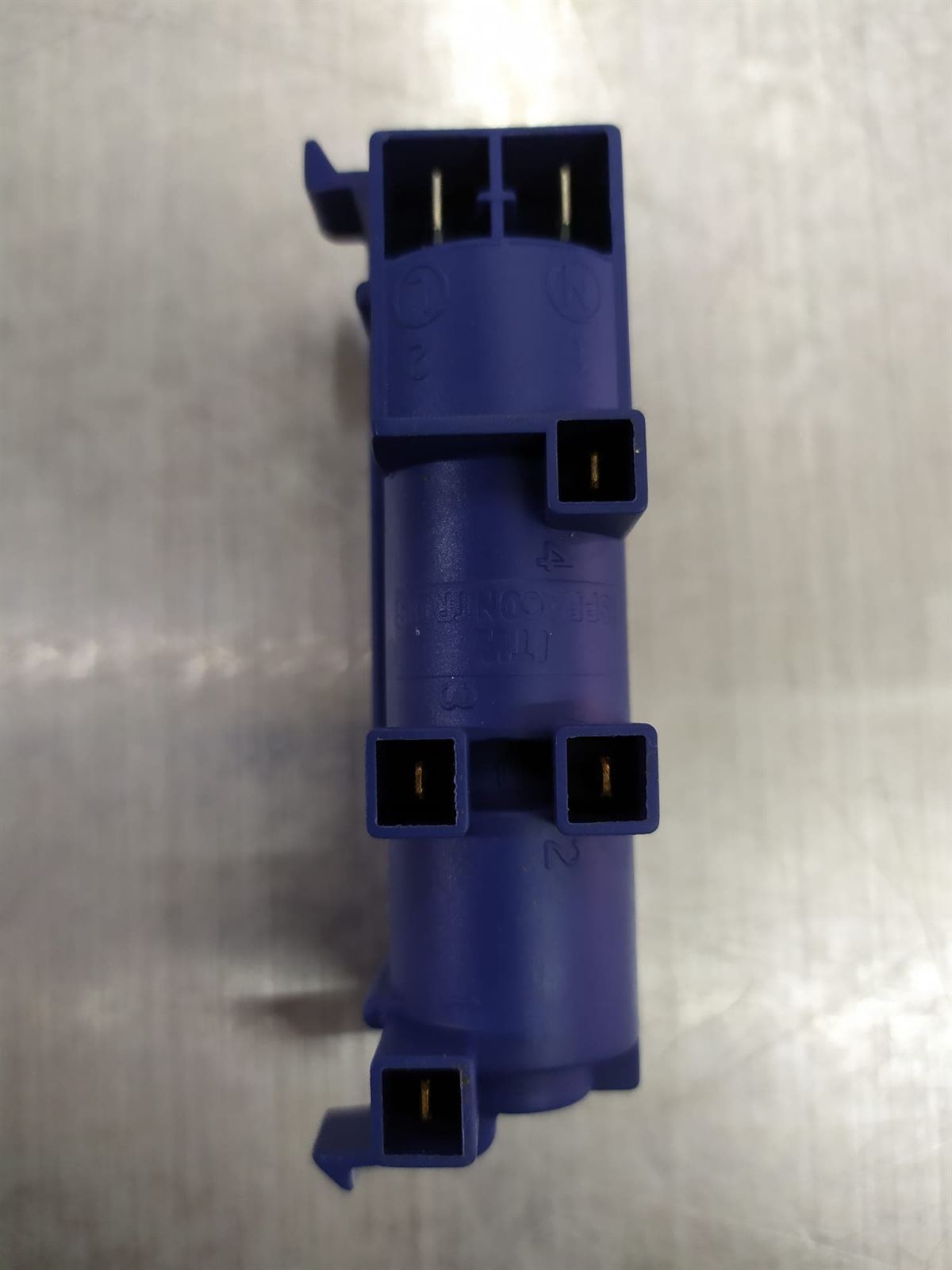 GENERADOR CHISPAS COCINA 4 SALIDAS, 85X20X30MM, ZANUSSI, AEG, ELECTROLUX,  220V,   3572079030 - Imagen 1