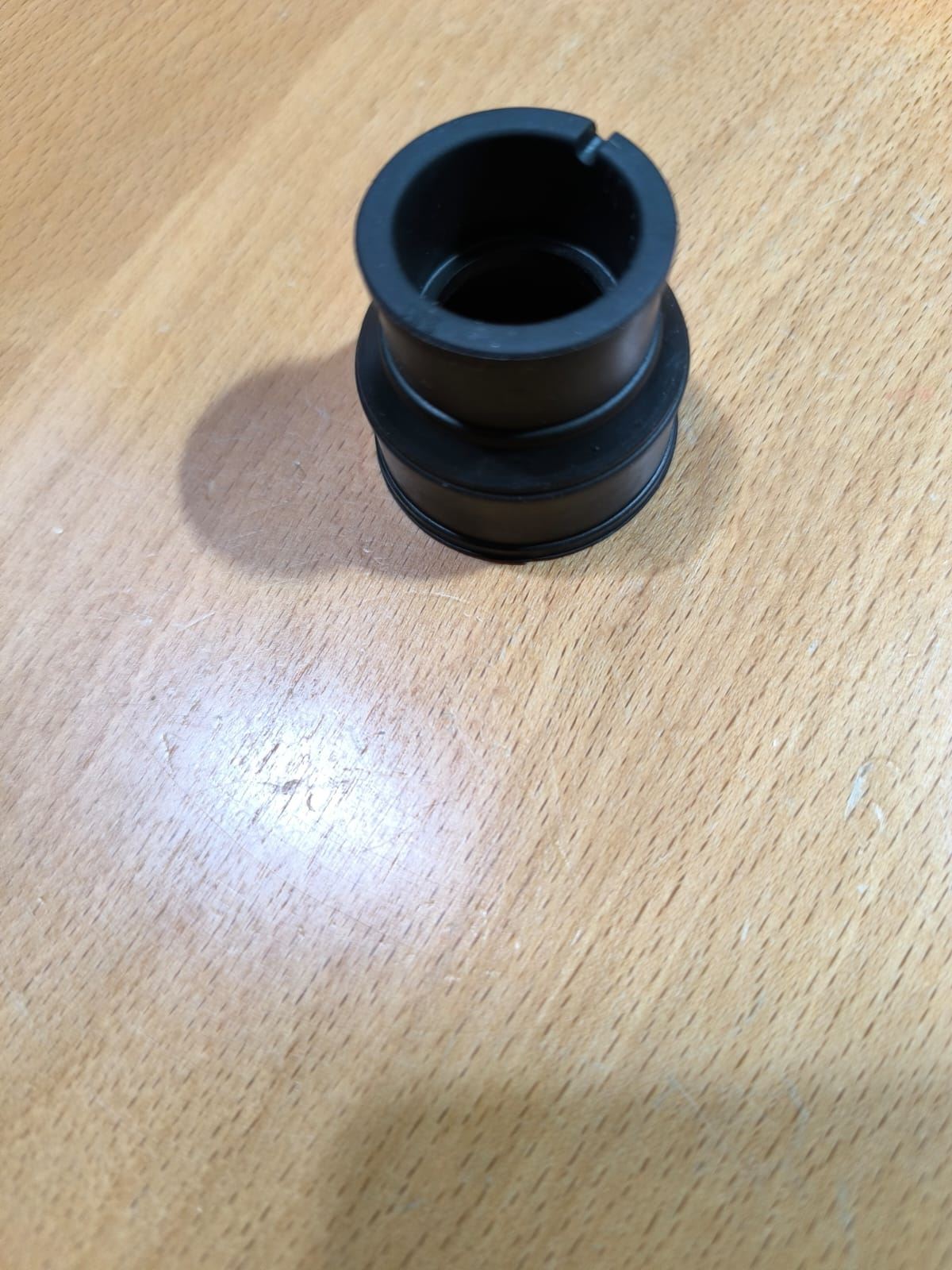 GOMA ASPIRACION MOTOBOMBA LAVADO LAVAVAJILLAS INDESIT, DIAMETRO INTERIOR 30/23 MM, LARGO35MM,4820000005607 - Imagen 2