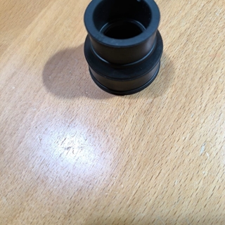 GOMA ASPIRACION MOTOBOMBA LAVADO LAVAVAJILLAS INDESIT, DIAMETRO INTERIOR 30/23 MM, LARGO35MM,4820000005607 - Imagen 2