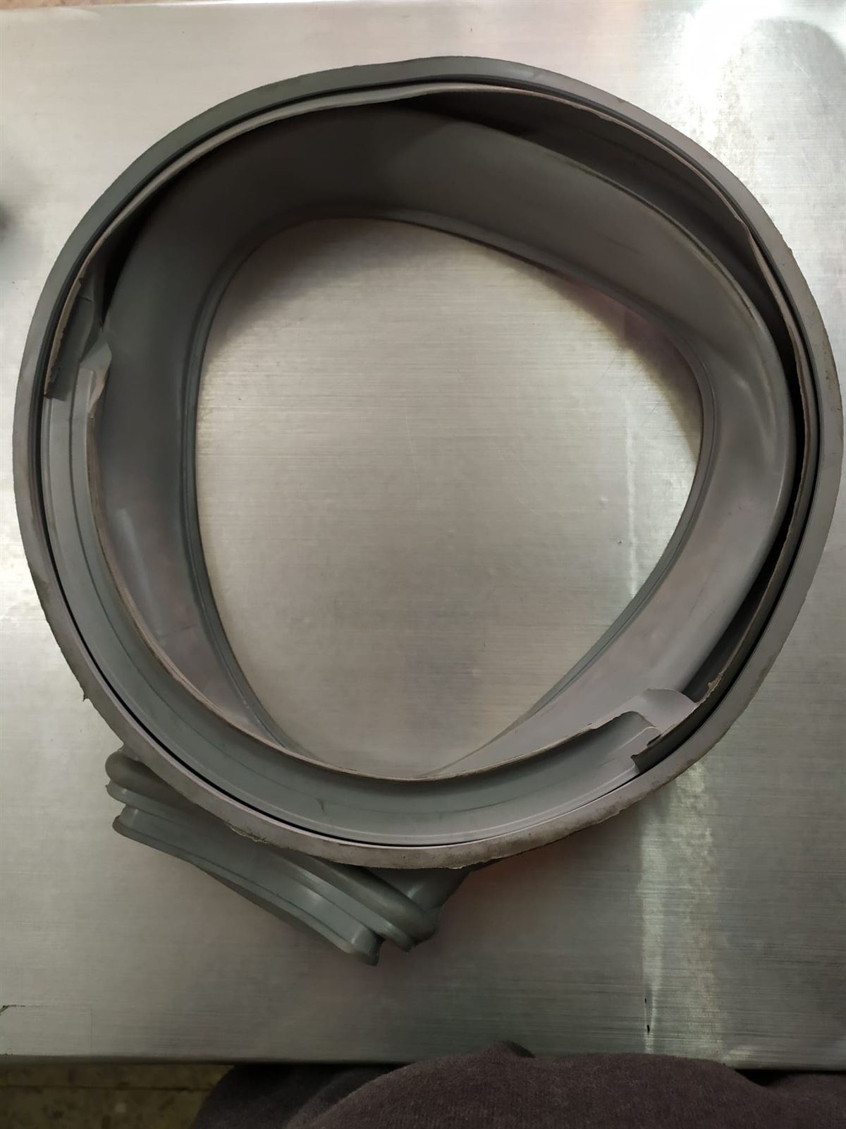 GOMA PUERTA LAVADORA FIRST LINE/PH, PHILCO SECADO LABIO,  340/310 MM, 165/130/25 MM,  A322015,  2013470070 - Imagen 2