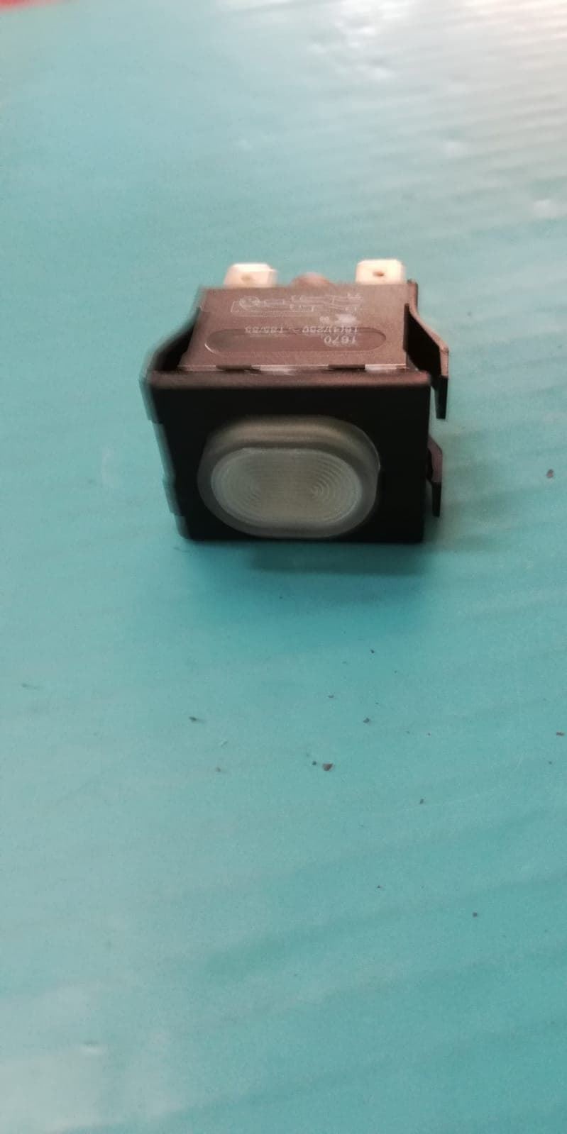 INTERRUPTOR LAVAVAJILLAS SAMMIC, INTERRUPTOR LUMINOSO, 4 CONTACTOS, 35/22MM, 16A, 220V, 521630 - Imagen 3