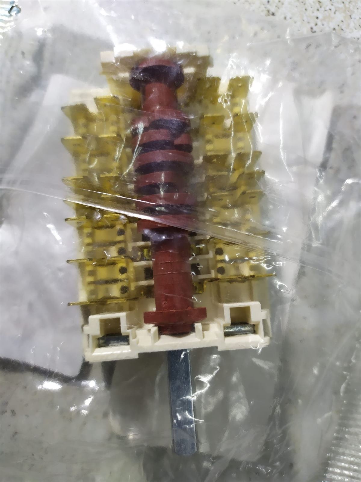 INTERRUPTOR SELECTOR HORNO, ELECTROLUX, ZANUSSI, AEG, 4 POSICIONES, CALIDAD ORIGINAL,  3570387021 - Imagen 1