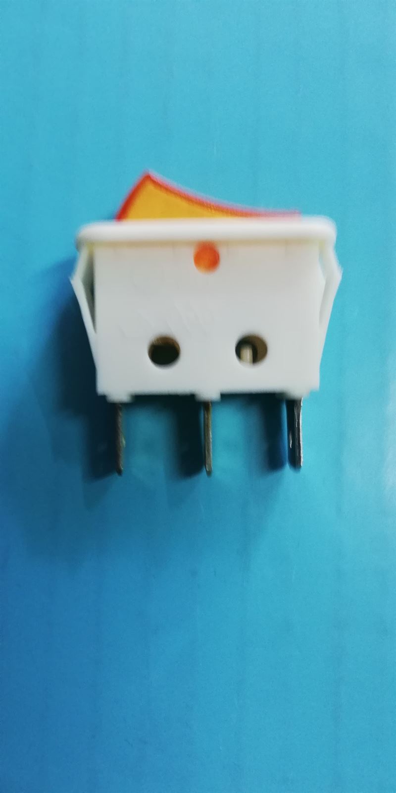INTERRUPTOR UNIVERSAL LUMINOSO, AMBAR, 10A, 250V, 1 POLO,  A.V160 - Imagen 2