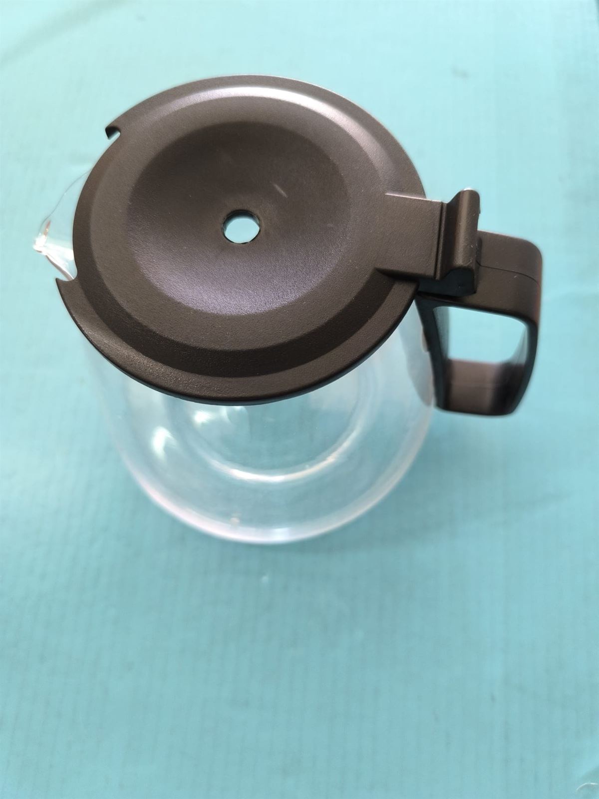 JARRA CAFETERA BRAUN, DIAMETRO 100/160MM, ALTO 145MM, NEGRA, CON TAPA, 12 TAZAS, KF150 - Imagen 1