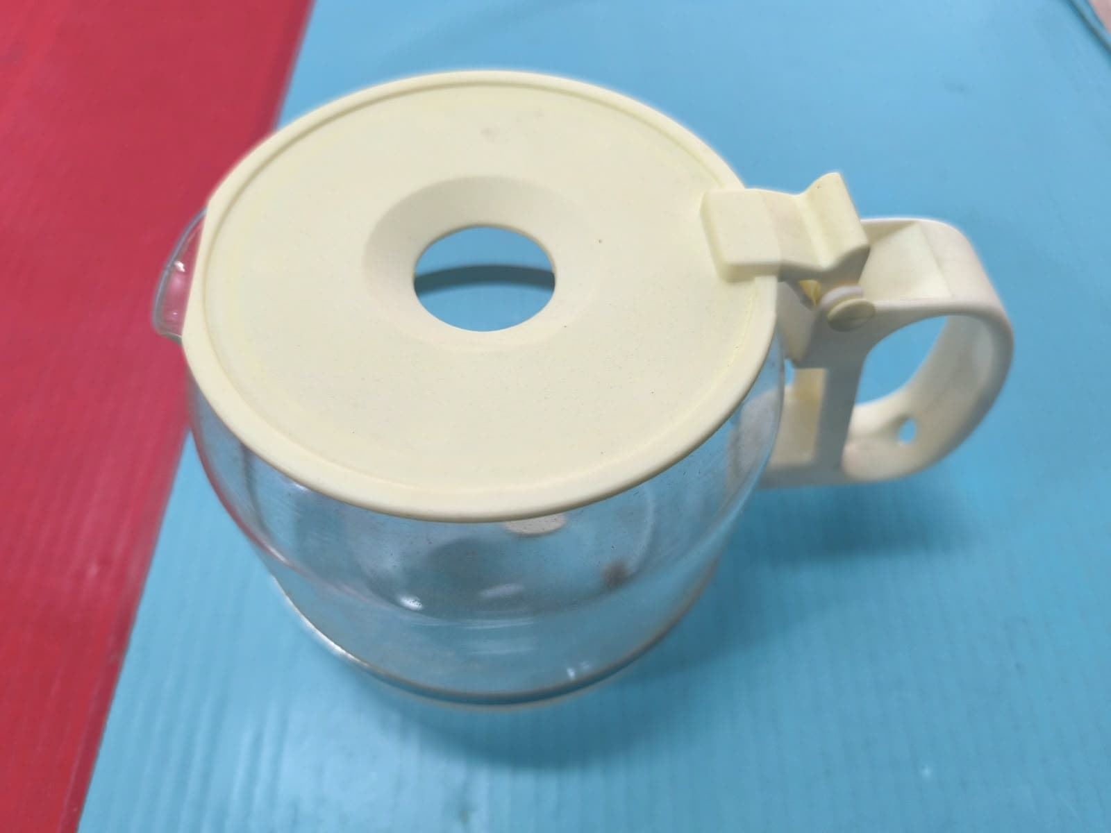 JARRA CAFETERA SOLAC, CON TAPA, BLANCA, DIAMETRO 100/140MM, ALTO 125MM, 100140125 - Imagen 2