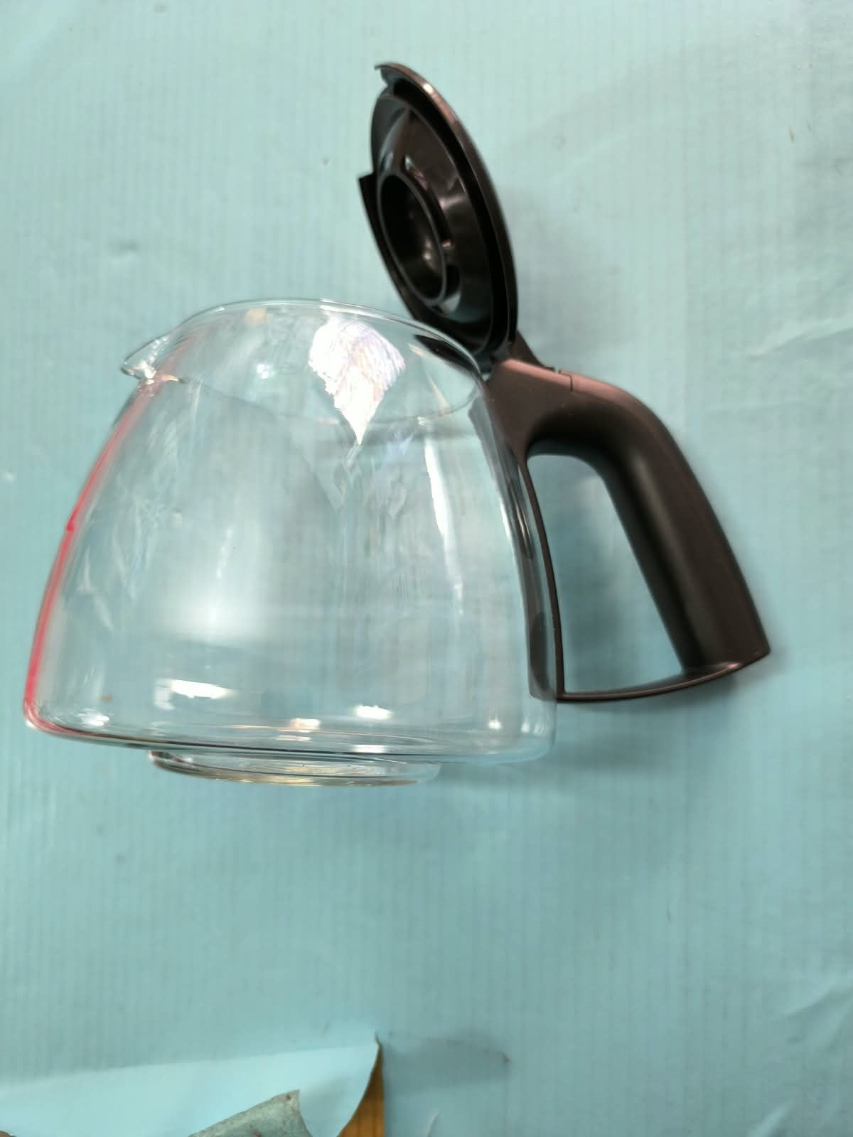 JARRA CAFETERA SOLAC, STILLO, CON TAPA, NEGRA, DIAMETRO 85/150MM, ALTO 135MM, 400009 - Imagen 2