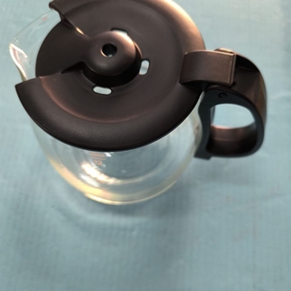 JARRA CAFETERA TAURUS, VERONA, CON TAPA, NEGRA, DIAMETRO 100/140 MM, ALTO 150MM, TA-098968000 - Imagen 1