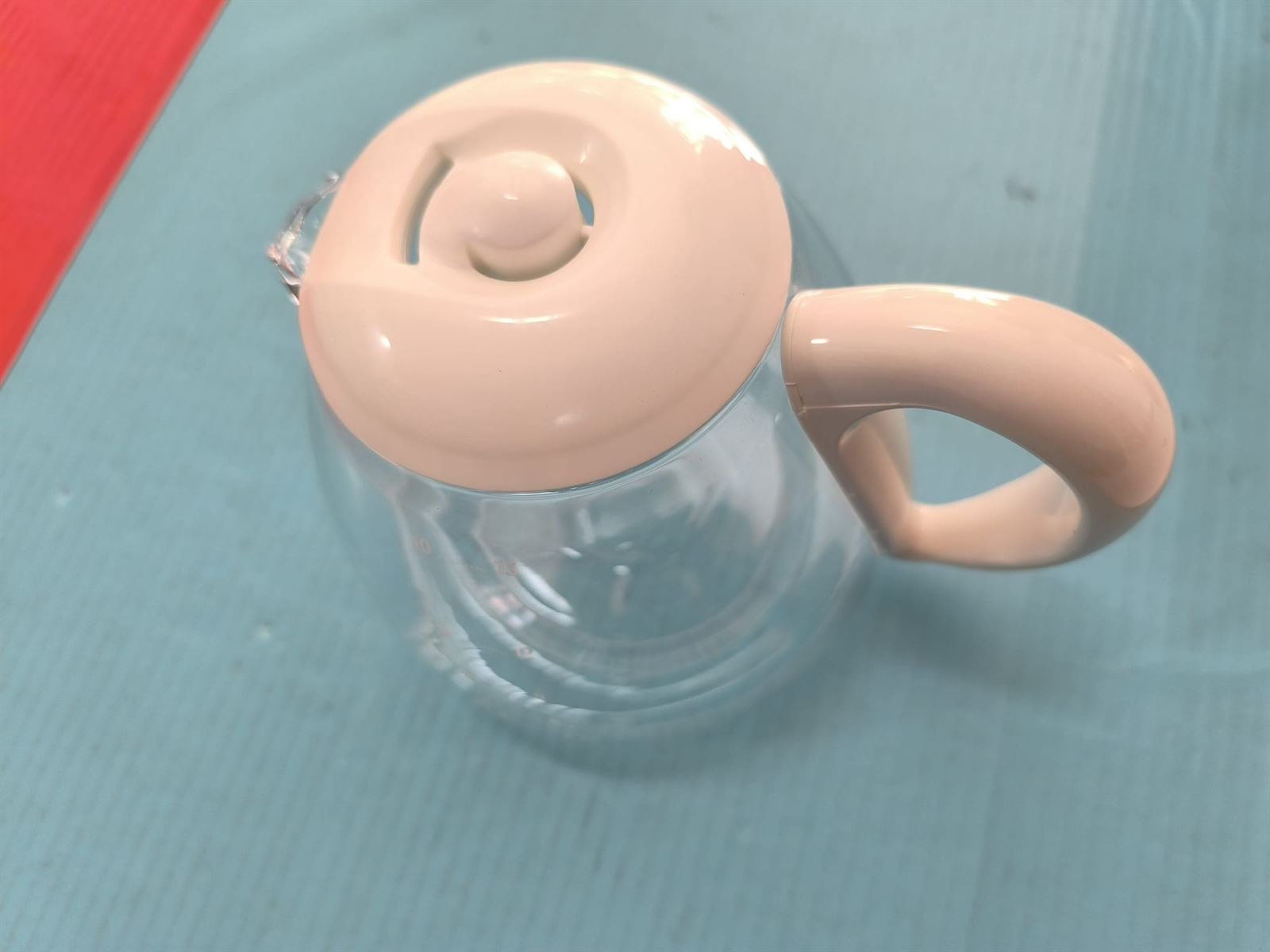 JARRA CAFETERA TEFAL, PRIMAVERA 1500, CON TAPA, BLANCA, DIAMETRO 105/150MM, ALTO 145MM, 12 TAZAS, 6363195 - Imagen 1