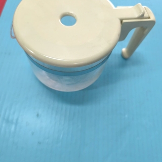 JARRA CAFETERA UNIVERSAL, ADAPTABLE VARIAS MARCAS, COLOR BLANCA, ALTO 100 MM, DIAMETRO 85/115 MM, 10085115 - Imagen 1