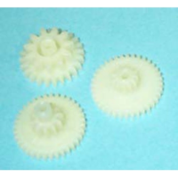 KIT 3 ENGRANAGES PARA GRATTUGIA 49LN339 - Imagen 1