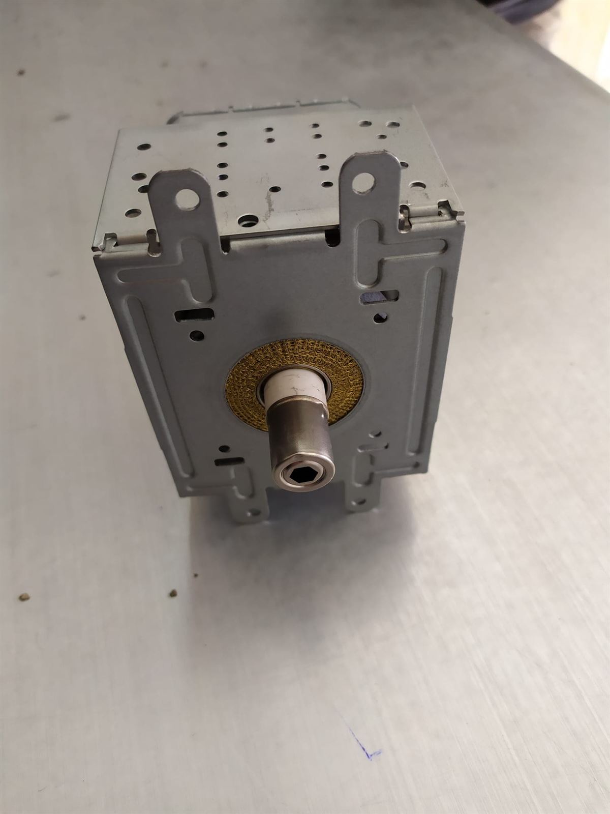 MAGNETRÓN MICROONDAS, 850W,  RM-AK800P - Imagen 2
