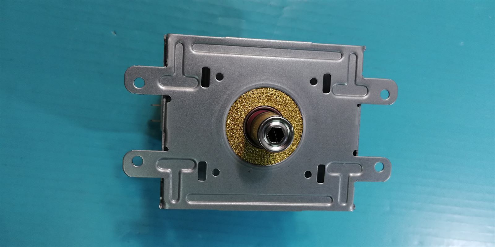 MAGNETRÓN MICROONDAS ESTANDAR, 850W, RECAMBIO ALTERNATIVO VARIAS MARCAS,  323010154 - Imagen 1